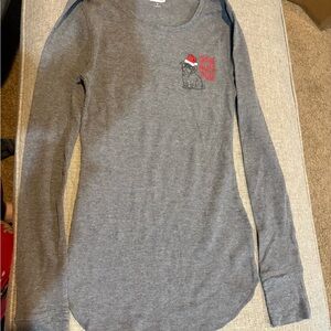 Gray Long Sleeve Shirt with Santa Pug Dog Design